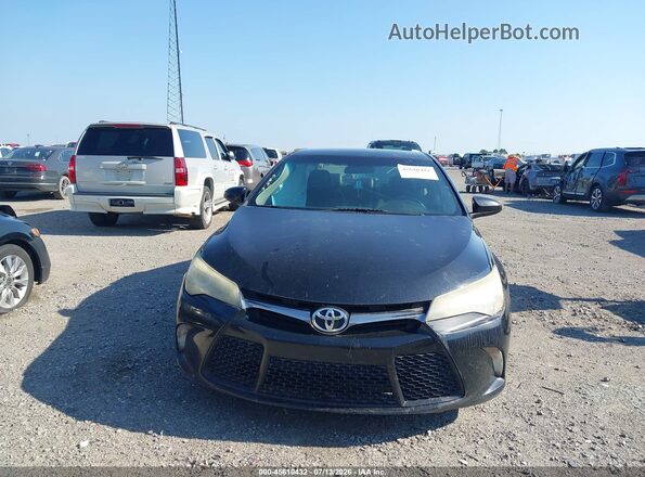 4T1BF1FK0HU696154 2017 TOYOTA CAMRY Black წინა პანელის ხედი