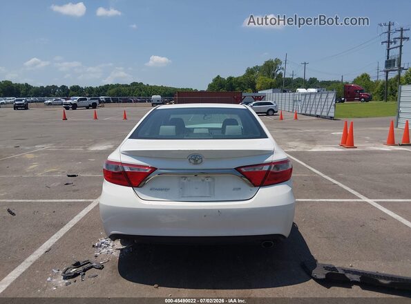4T1BF1FK1GU136173 2016 TOYOTA CAMRY White 