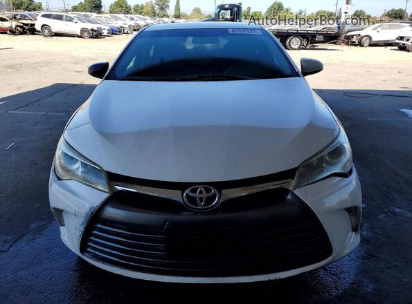 4T1BF1FK1GU250903 2016 TOYOTA CAMRY White Front view