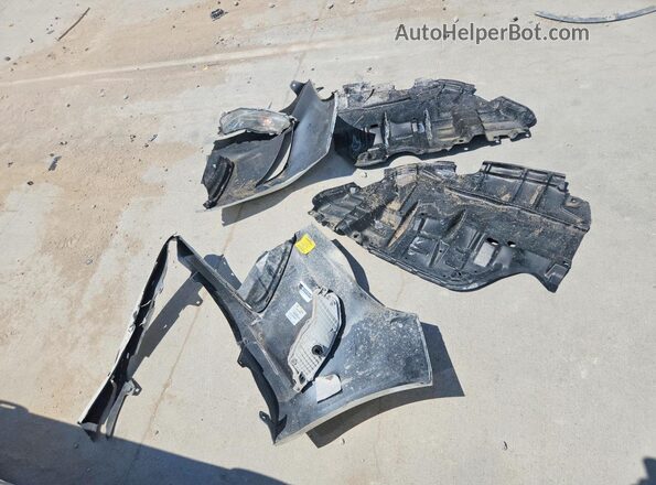 4T1BF1FK1HU402602 2017 TOYOTA CAMRY White Вид підкапотного простору