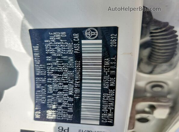 4T1BF1FK1HU402602 2017 TOYOTA CAMRY White Вид наклейки з VIN-кодом