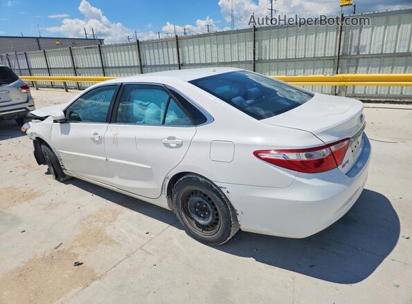 4T1BF1FK1HU402602 2017 TOYOTA CAMRY White Задня ліва чверть