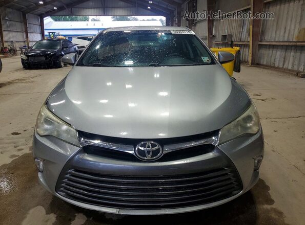 4T1BF1FK1HU688399 2017 TOYOTA CAMRY Silver Front view