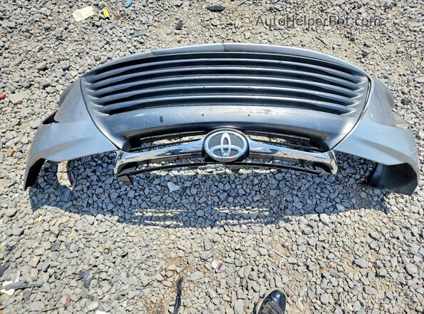 4T1BF1FK1HU758399 2017 TOYOTA CAMRY Silver Widok komory silnika