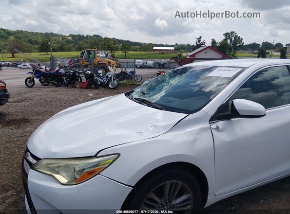 4T1BF1FK2GU175368 2016 TOYOTA CAMRY White Դիմացի տեսք