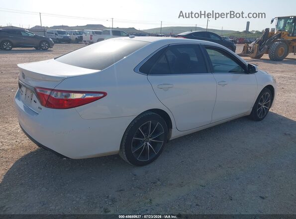 4T1BF1FK2GU212452 2016 TOYOTA CAMRY Белый Задняя правая четверть