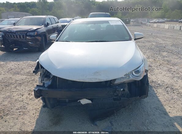 4T1BF1FK2GU266608 2016 TOYOTA CAMRY White Սալոնի հետևի տեսք