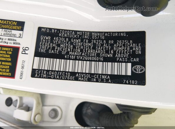 4T1BF1FK2GU606016 2016 TOYOTA CAMRY White Widok komory silnika