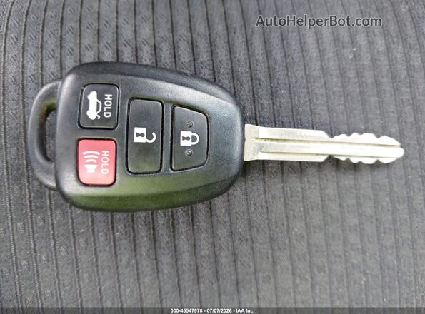 4T1BF1FK2HU284477 2017 TOYOTA CAMRY White Вид панелі приладів