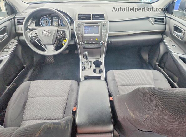 4T1BF1FK2HU439318 2017 TOYOTA CAMRY Blue Vista del salpicadero