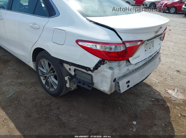 4T1BF1FK2HU451615 2017 TOYOTA CAMRY White Front view