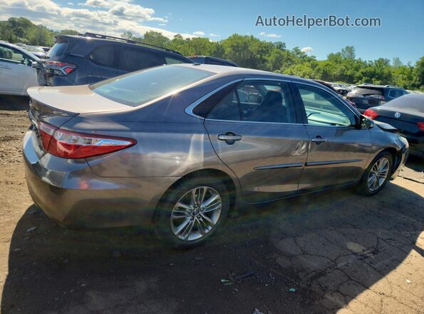 4T1BF1FK2HU627546 2017 TOYOTA CAMRY Gray Հետևի աջ