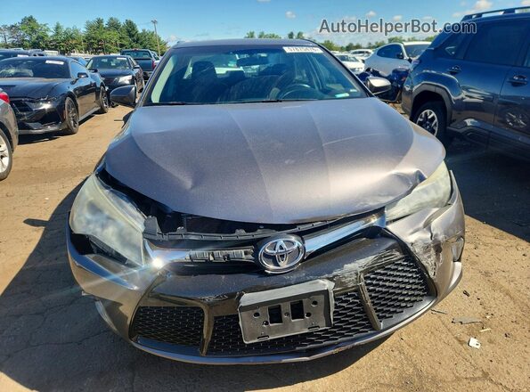 4T1BF1FK2HU627546 2017 TOYOTA CAMRY Gray Դիմացի տեսք