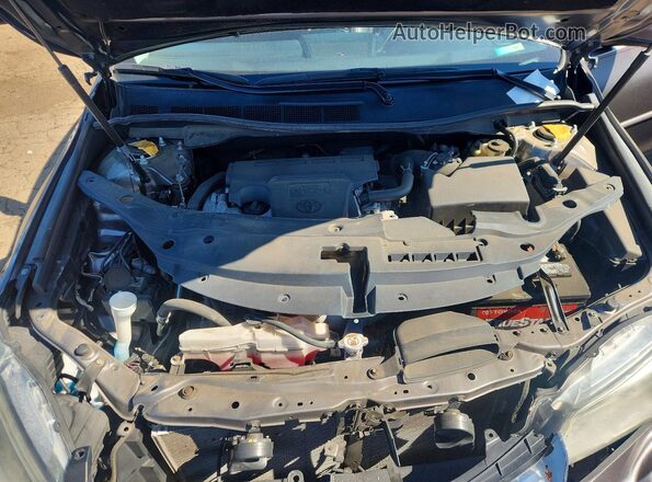 4T1BF1FK2HU627546 2017 TOYOTA CAMRY Gray Սալոնի հետևի տեսք