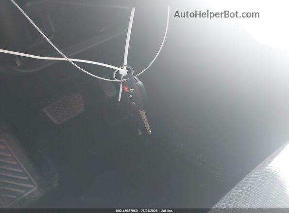 4T1BF1FK3GU192101 2016 TOYOTA CAMRY Белый Вид панели приборов
