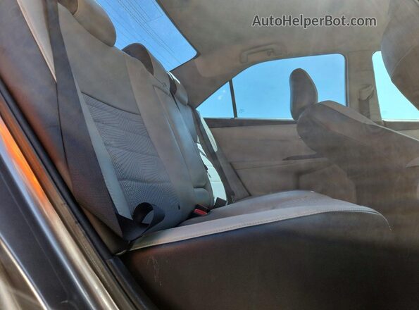 4T1BF1FK3GU217319 2016 TOYOTA CAMRY Gray Rear seats view