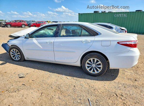 4T1BF1FK3HU287467 2017 TOYOTA CAMRY White Trasero izquierdo