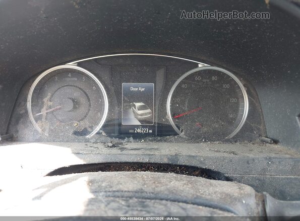 4T1BF1FK3HU308947 2017 TOYOTA CAMRY Silver Вид задніх сидінь