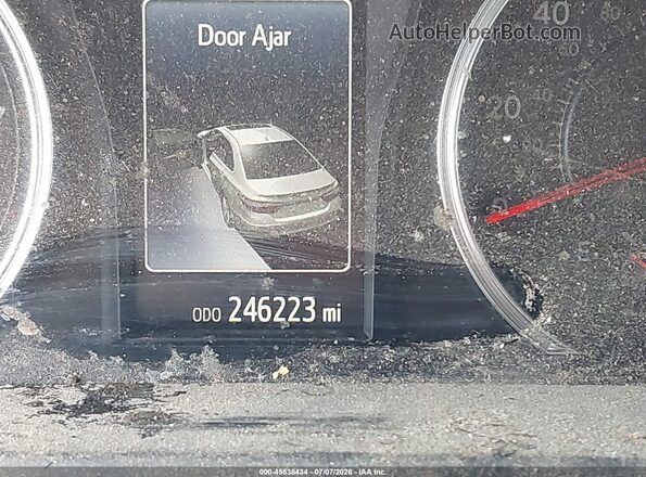 4T1BF1FK3HU308947 2017 TOYOTA CAMRY Silver 