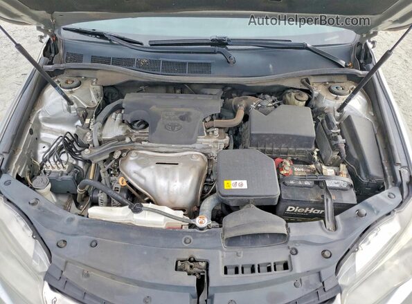 4T1BF1FK3HU418221 2017 TOYOTA CAMRY Silver Vista interior trasera