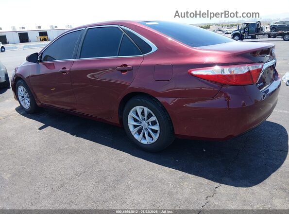 4T1BF1FK3HU683026 2017 TOYOTA CAMRY Red Հետևի ձախ