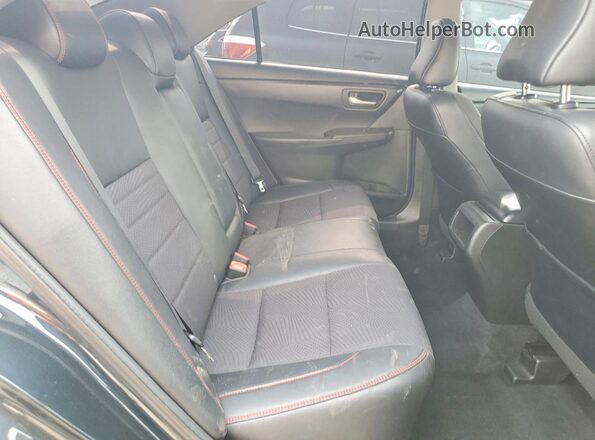 4T1BF1FK3HU763510 2017 TOYOTA CAMRY Blue Rear seats view