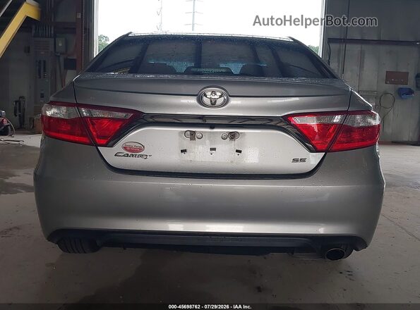 4T1BF1FK3HU774944 2017 TOYOTA CAMRY Silver 