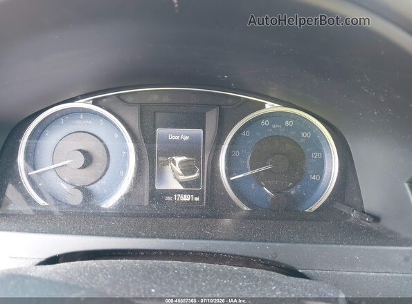 4T1BF1FK4GU122137 2016 TOYOTA CAMRY Серебряный Вид задних сидений