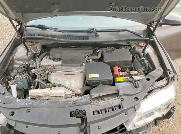 4T1BF1FK4GU130531 2016 TOYOTA CAMRY Gray Widok wnętrza z tyłu