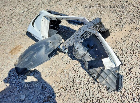 4T1BF1FK4GU159558 2016 TOYOTA CAMRY White Engine compartment view