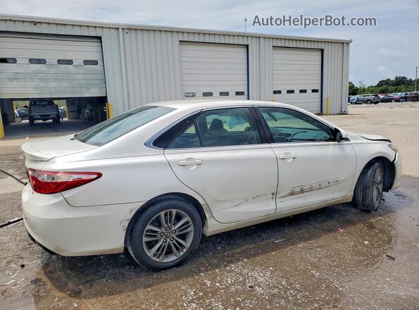 4T1BF1FK4GU261149 2016 TOYOTA CAMRY White Tył prawy