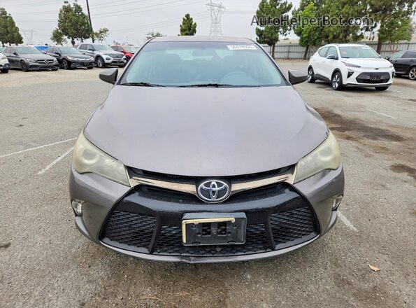 4T1BF1FK4GU558244 2016 TOYOTA CAMRY Gray Դիմացի տեսք