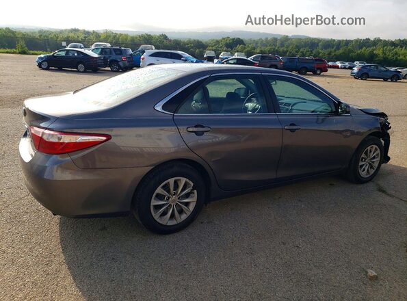 4T1BF1FK4GU562469 2016 TOYOTA CAMRY Gray Հետևի աջ