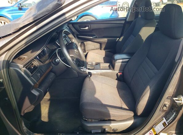 4T1BF1FK4GU562469 2016 TOYOTA CAMRY Gray Սալոնի դիմացի տեսք