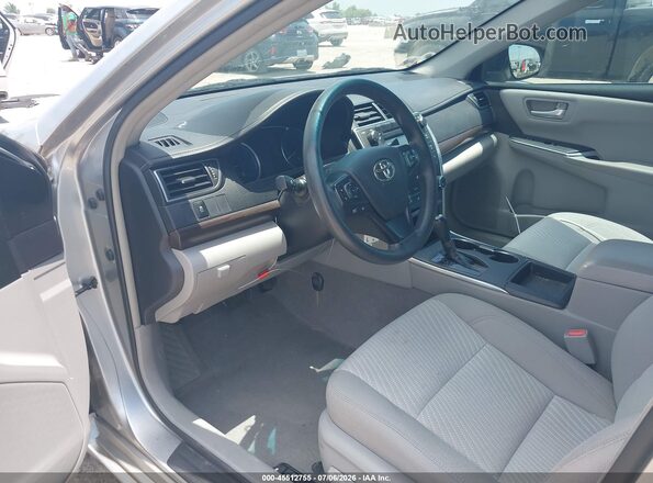 4T1BF1FK4HU402349 2017 TOYOTA CAMRY Silver 