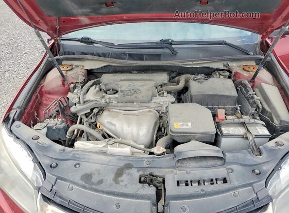 4T1BF1FK4HU735800 2017 TOYOTA CAMRY Red Սալոնի հետևի տեսք