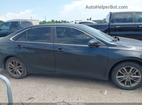 4T1BF1FK5GU139772 2016 TOYOTA CAMRY Серый Вид задней части салона