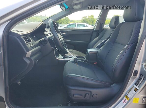 4T1BF1FK5GU172030 2016 TOYOTA CAMRY Silver Սալոնի դիմացի տեսք