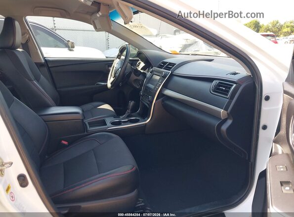 4T1BF1FK5GU208525 2016 TOYOTA CAMRY White Вид салону спереду