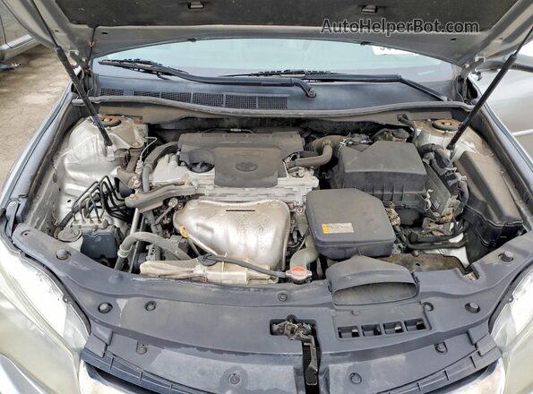 4T1BF1FK5GU219945 2016 TOYOTA CAMRY Silver უკანა სალონის ხედი