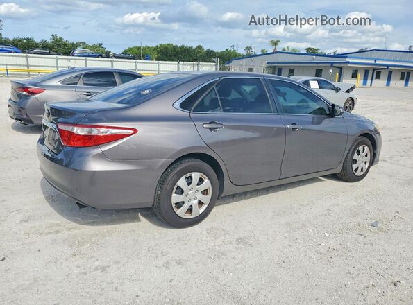 4T1BF1FK5GU595576 2016 TOYOTA CAMRY Silver Հետևի աջ