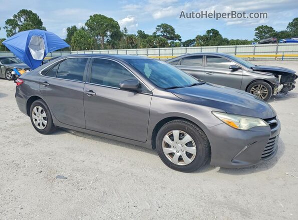 4T1BF1FK5GU595576 2016 TOYOTA CAMRY Silver Առջևի աջ