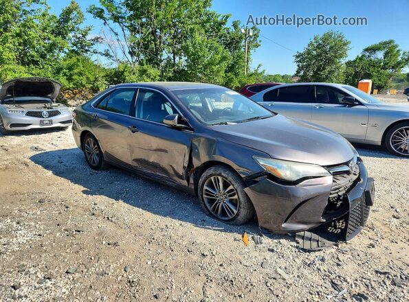 4T1BF1FK5GU602610 2016 TOYOTA CAMRY Gray Front right