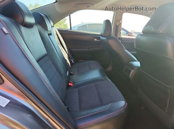 4T1BF1FK5GU602610 2016 TOYOTA CAMRY Gray Rear seats view
