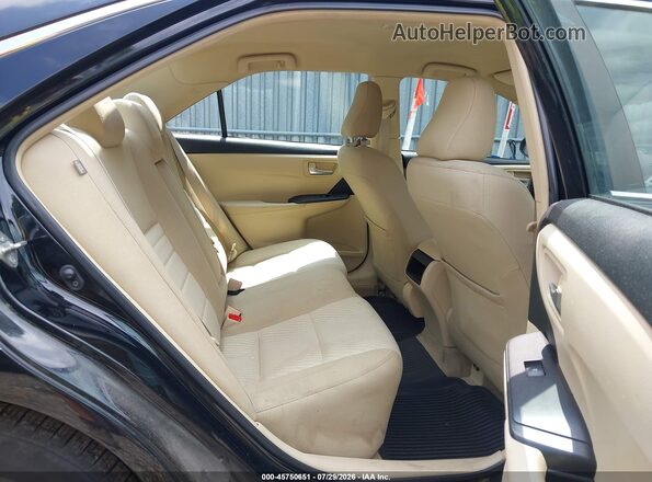 4T1BF1FK5HU433643 2017 TOYOTA CAMRY Черный Вид наклейки с VIN-кодом