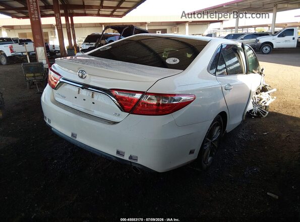 4T1BF1FK5HU627525 2017 TOYOTA CAMRY White Задня права чверть