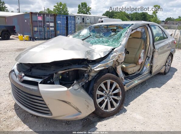 4T1BF1FK5HU639836 2017 TOYOTA CAMRY Gold Դիմացի տեսք