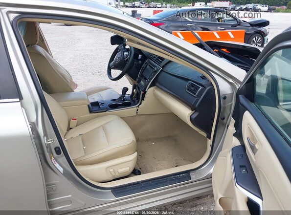 4T1BF1FK5HU639836 2017 TOYOTA CAMRY Gold Սալոնի դիմացի տեսք