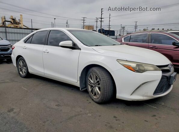 4T1BF1FK5HU792197 2017 TOYOTA CAMRY White Front right