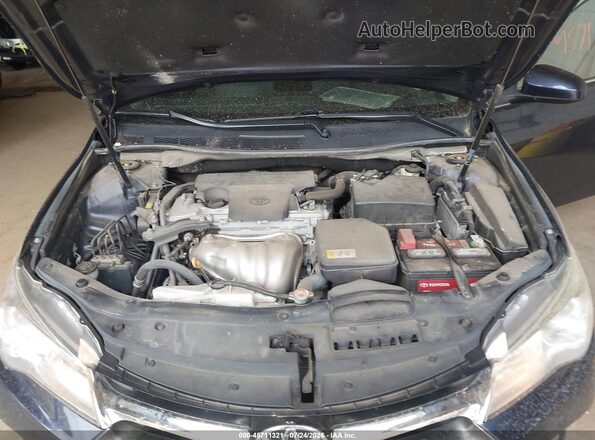 4T1BF1FK5HU803473 2017 TOYOTA CAMRY Синий Вид сзади